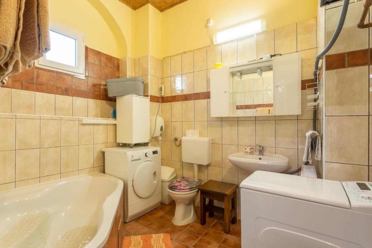 Hotel Kuca Za Odmor Baranjski Dvori Zmajevac Exterior foto